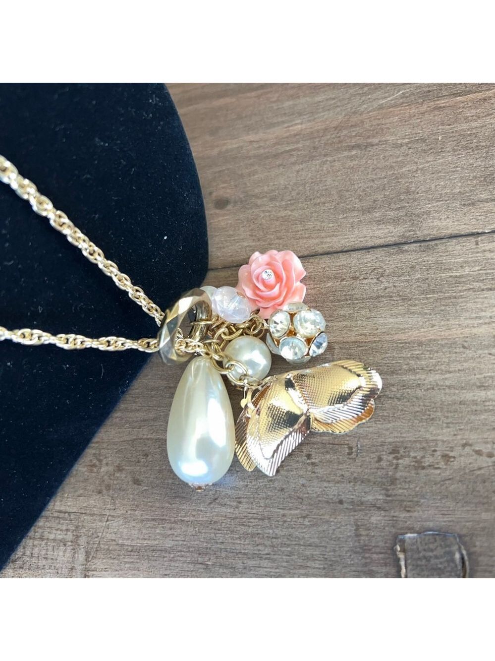 Gennaro Rose Charm Crystal Gold